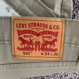 Levi Men’s Khakis